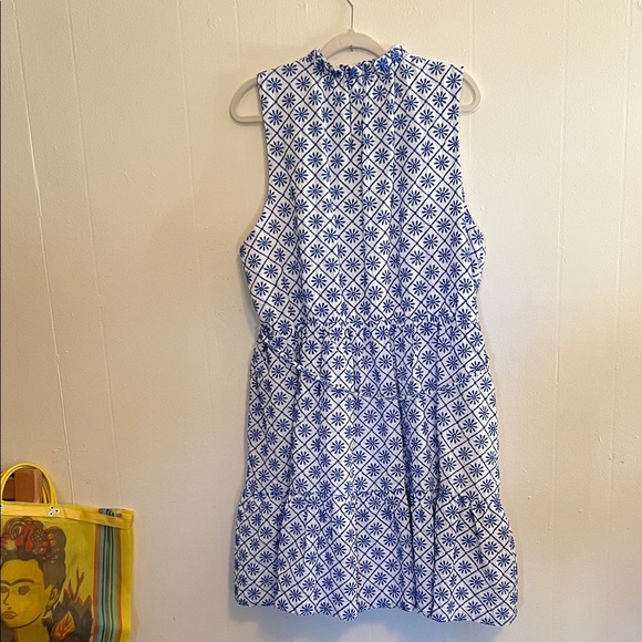 Draper James Navy and White Embroidered Baby doll Sleeveless Top - Picture 5 of 7